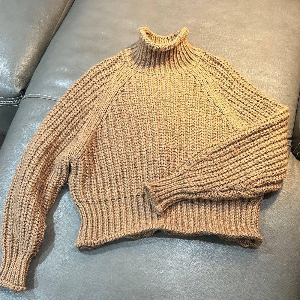 H&M Cozy Tan Turtleneck Sweater, size S